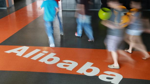 Kampf der Giganten: Alibaba greift Amazon und eBay an