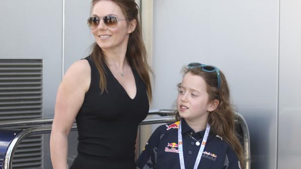 Geri Halliwell zeigt Tochter Bluebell