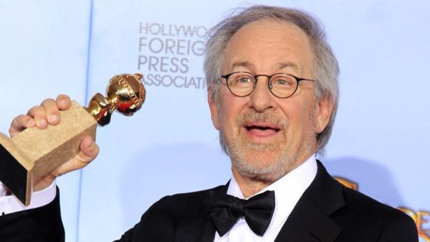 Er vor einigen Tagen gestand Starregisseur Steven Spielberg (68), dass er als Kind gemobbt und mit Antisemitismus konfrontiert wurde. &quot;Ich war ein Außenseiter&quot;, sagte der Filmemacher (&quot;Schindlers Liste&quot;, &quot;E.T. - Der Außerirdische&quot;) dem Sender Tele 5.