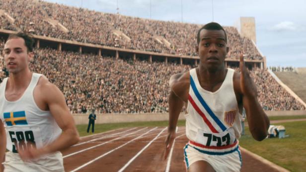 Stephan James als Jesse Owens bei den Olympischen Spielen von 1936