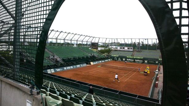 Einst ein Fixpunkt für Tennisfans, sind die Ränge der Arena schon lange leer.