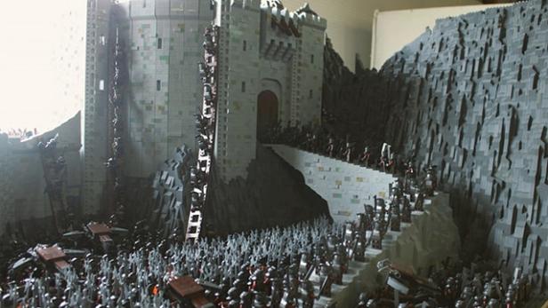 Die Schlacht von Helms Klamm aus Lego