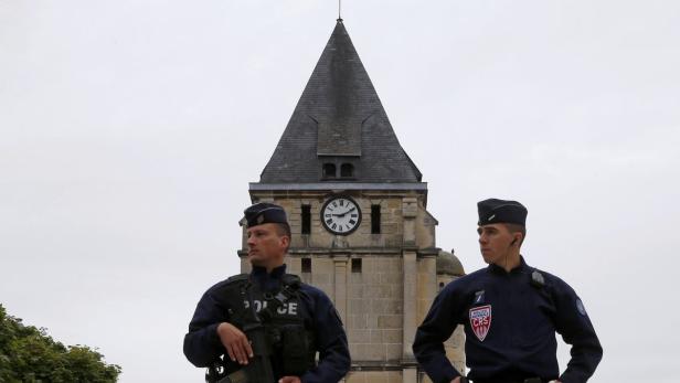 Eine katholische Kirche nahe der nordfranzösischen Stadt Rouen wurde zum Tatort des grauenvollen Anschlags.