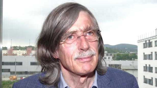 Dr. Hans-Joachim Fuchs kritisiert die oft oberflächliche Gutachterpraxis