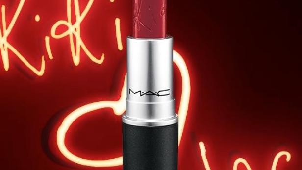 Rihanna “RIRI WOO”-Lippenstift für MAC ist schon ausverkauft!