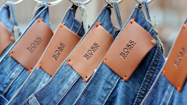 Börsennotierter deutscher Modekonzern Hugo Boss setzte den in ersten neun Monaten 2014 rund 1,88 Milliarden Euro um.