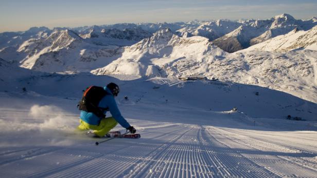 Kärntens höchstgelegene Skigebiete Großglockner/He Skifahren am Mölltaler Gletscher