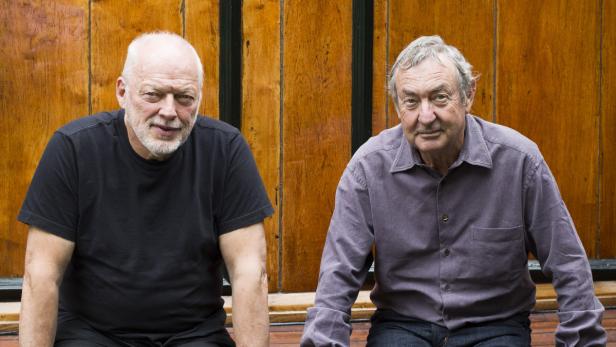 Gitarrist David Gilmour und Drummer Nick Mason am Hausboot. Dort Namen sie das neue Album &quot;Endless River&quot; auf.