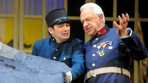 Nestroy-Schwank mit Serafin im Volkstheater