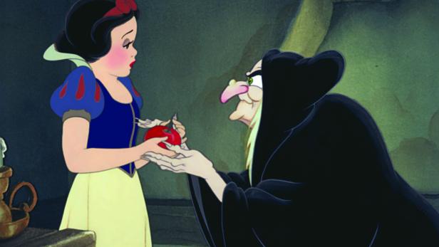 Doch als die böse Königin das ahnungslose Schneewittchen aufspürt und mit einem Apfel vergiftet, kann nur die Magie eines Kusses sie noch retten!