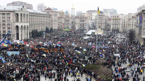 An aerial view shows the Maidan Nezalezhnosti or I