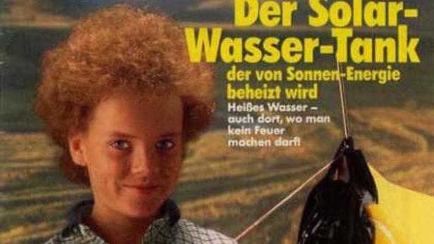 Ein Cover des YPS-Magazins mit dem Titelthema „Der Solar-Wasser-Tank“ und einem Kind mit rotem Becher.