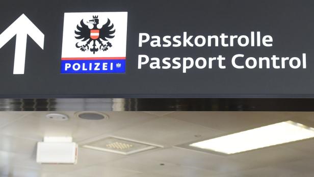 Die Passkontrolle am Flughafen Schwechat wird häufig zur Stolperfalle für gesuchte Verbrecher.