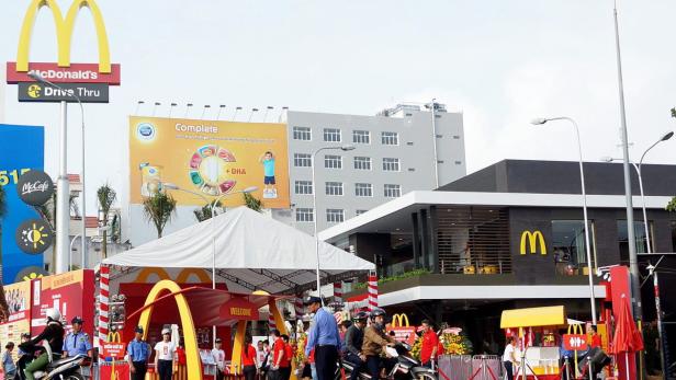 VIETNAM BUSINESS MCDONALD