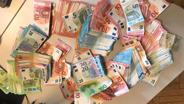 Wiener Polizei hebt Drogenbande aus: Fast 70.000 Euro sichergestellt