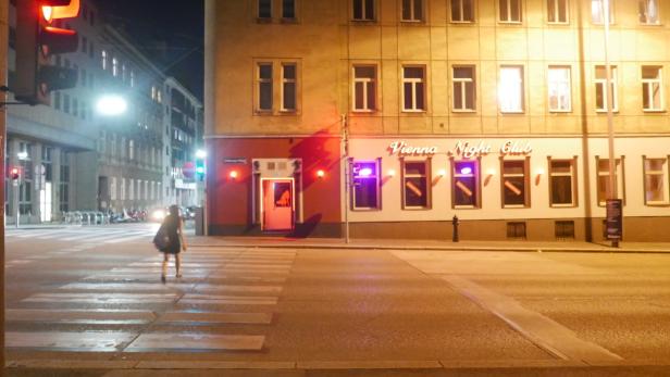 Rotlicht auf einer legendären Wiener Straße: Wo es an jeder Ecke menschelt