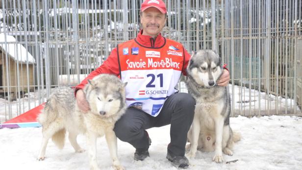 Gerald Schinzel und seine Huskies nehmen regelmäßig an Rennen teil, vor Kurzem war er beim &quot;La Grande Odyssée&quot; in Frankreich dabei