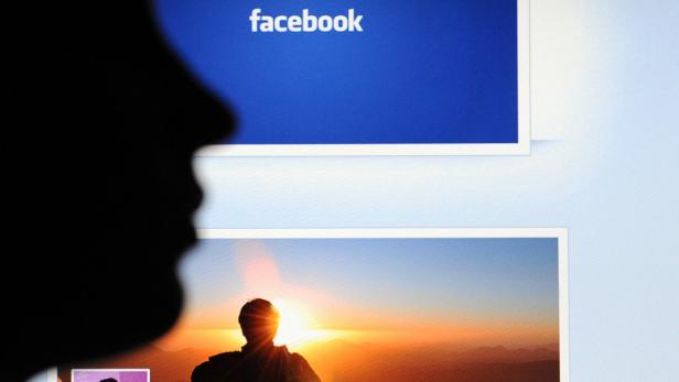 Vor allem jüngere Personen fühlen sich von den versteckt rassistischen Facebook-Seiten angesprochen