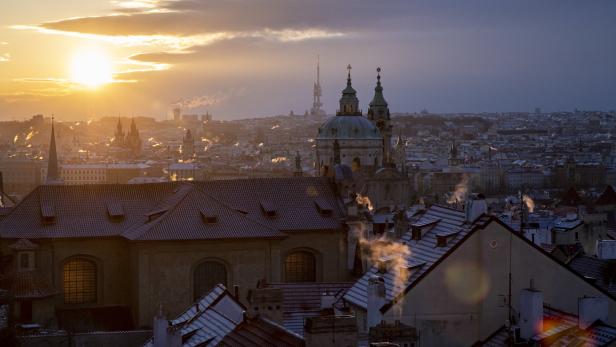 Alarmstufe Rot auch in Prag, doch härte Maßnahmen werden abgelehnt