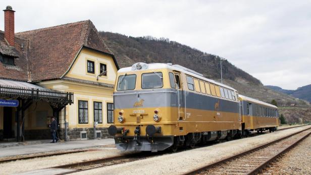 Züge waren auf der Wachau-Strecke zuletzt nur mehr für touristische Wochenend-Fahrten im Einsatz