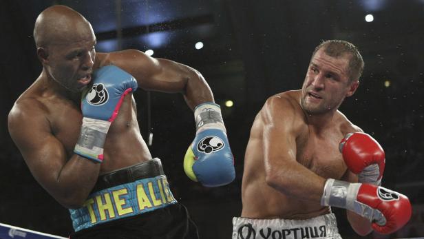 Bernard Hopkins, Sergey Kovalev