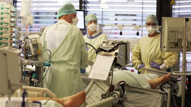 Covid-19-Studie: Sterberate in deutschen Unikliniken 2020 gesunken