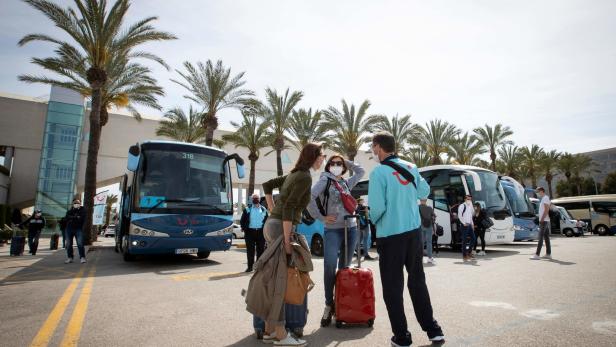 Mallorca trotz Corona-Pandemie: Urlauber wehren sich gegen Kritik