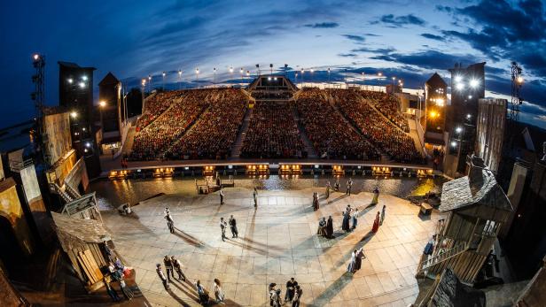 Mörbisch – die größte und vielleicht schönste Operettenbühne der Welt am Neusiedler See