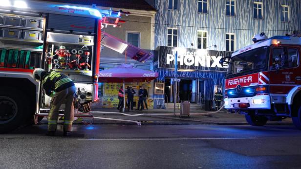 Linz: Beliebtes Theater stand in Flammen