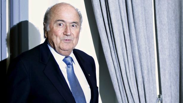 FIFA-Präsident Sepp Blatter hat seinen Rücktritt mit Ende des Jahres angekündigt