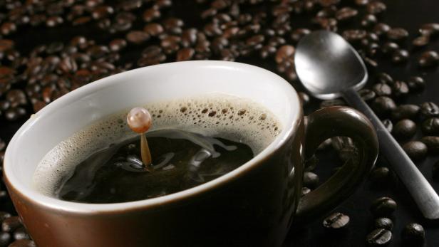 Nach dem Kaffeegenuss litt die Frau an Krämpfen und war nicht mehr ansprechbar.