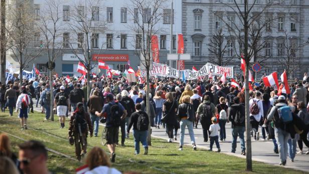 Corona-Demo blockiert am Samstag Verkehr in Wien