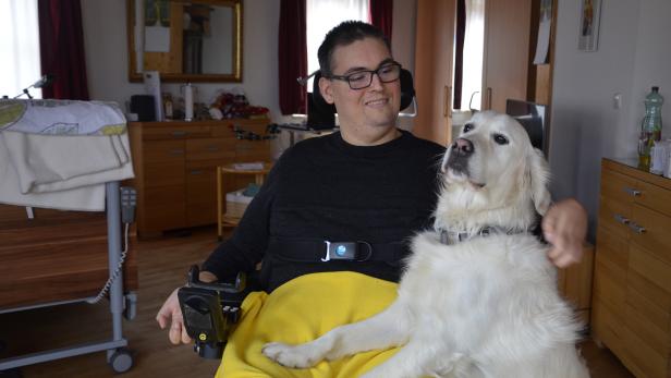 Krems: 33-jähriger Rollstuhlfahrer hofft auf Hilfsbereitschaft