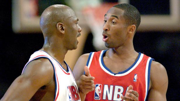 FILE PHOTO: Jordan and Bryant chat during NBA All-Star Game in Atlanta