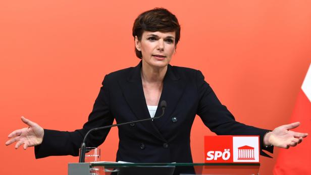 Drama beim Parteitag: Nur 75 Prozent für Rendi-Wagner