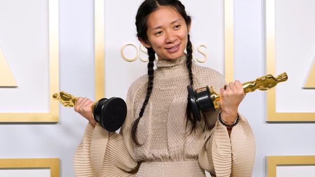 Regisseurin Chloé Zhao schrieb Geschichte: Oscars für beste Regie und bester Film