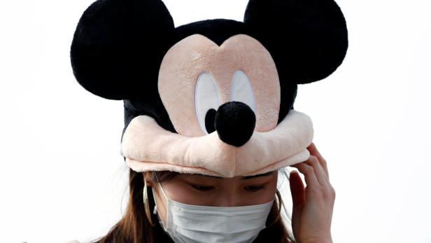 Mickey Mouse darf wieder arbeiten, aber niemanden umarmen