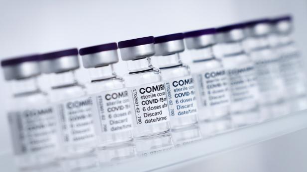 Laborleiter: Biontech-Impfstoff bietet nur Teilschutz gegen Omikron