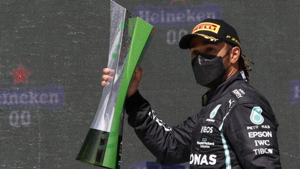 97. Karrieresieg: Hamilton jubelt in Portugal vor Verstappen