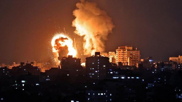 Luftangriff auf Gaza
