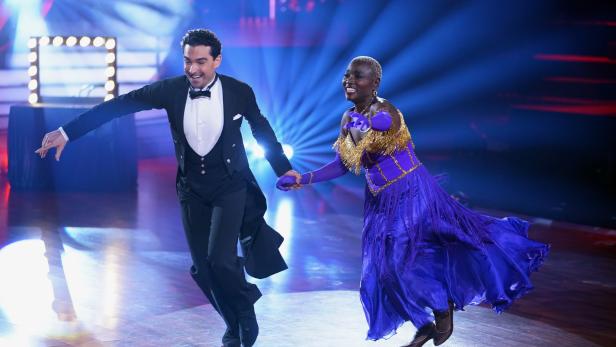 Auma Obama scheidet kurz vor Halbfinale bei "Let's Dance" aus