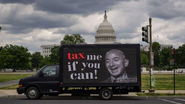 Ein Plakat auf einem Lkw in der Nähe des Capitols in Washington.