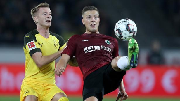Erfahrung in der Bundesliga: Kevin Wimmer (re.) gegen Dortmunds Reus