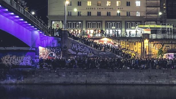 Erster Samstag nach der Öffnung: 2.000 Menschen am Donaukanal