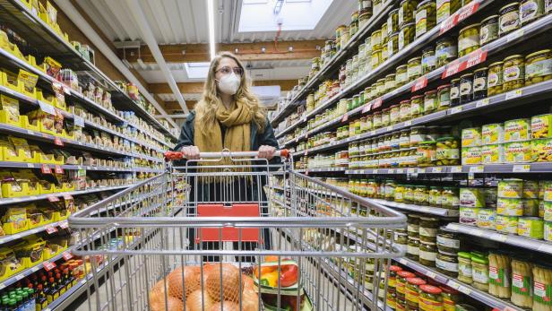 Kampf der Teuerung: Was Sie beim Einkauf im Supermarkt wissen sollten