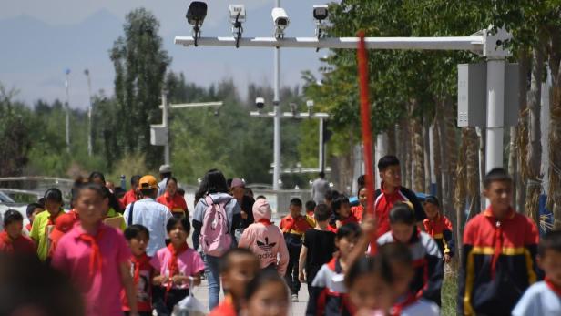 Totelae Überwachung durch Kameras, die immer mehr &quot;sehen&quot; in Xinjiang