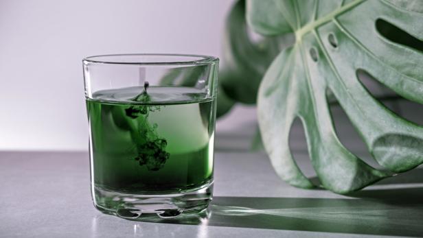 Nach Selleriesaft-Hype: Warum jetzt alle Chlorophyll trinken