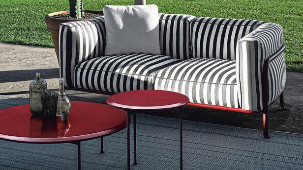 Design der Woche: Outdoor-Sofa im angesagten Streifenlook