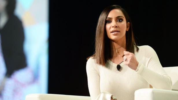 Bei einer Rede ins Los Angeles nahm Kardashian zum Thema Feminismus Stellung.