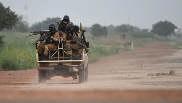 Symbolbild: Sicherheitskräfte in Burkina Faso, April 2021